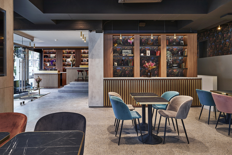 Hotel Pantone