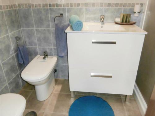 Three-bedroom Holiday Home In Los Narejos