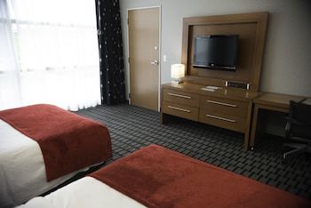 The Hotel At Kirkwood Center