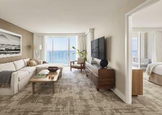 Pacific Beach Hotel