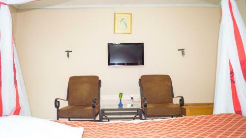 Aninas Executive Lodge