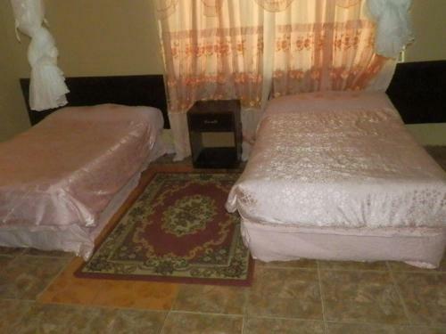 Hostal Relax Guest House