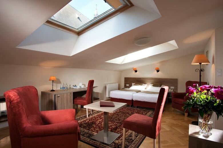 Hotel Santi(cuarto Std Nrf)
