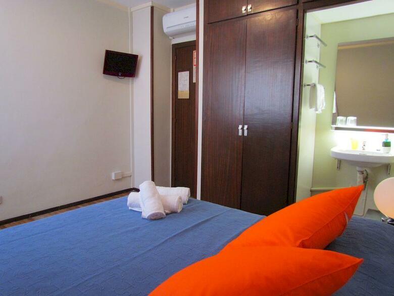 Hostal Barcelona City Seven