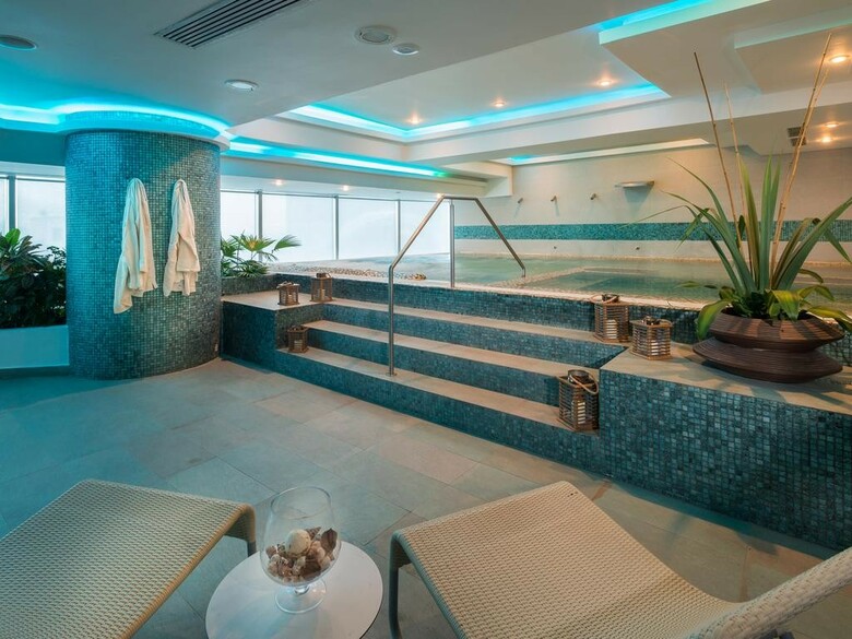 Hotel Las Am�ricas Torre Del Mar