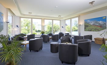 Goldey Swiss Q Hotel