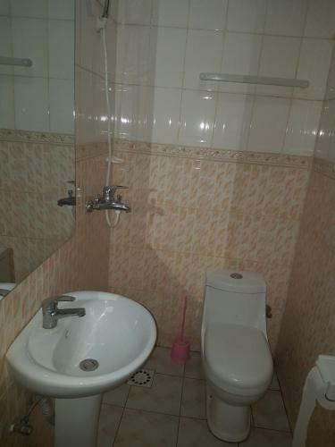 Hostal Amicizia Guest House