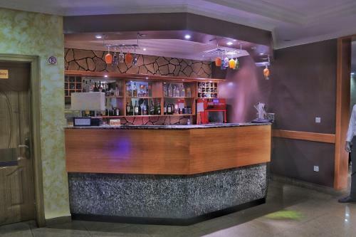 Hotel Elevate Suites