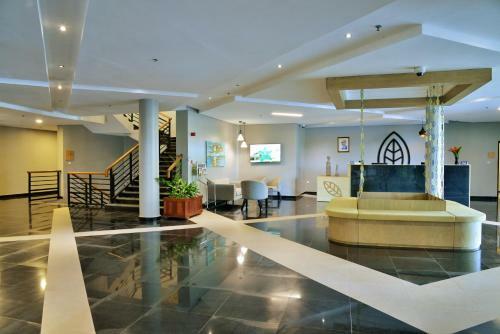 Epic Hotel & Suites