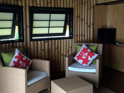 Hostal Taoahere Beach House
