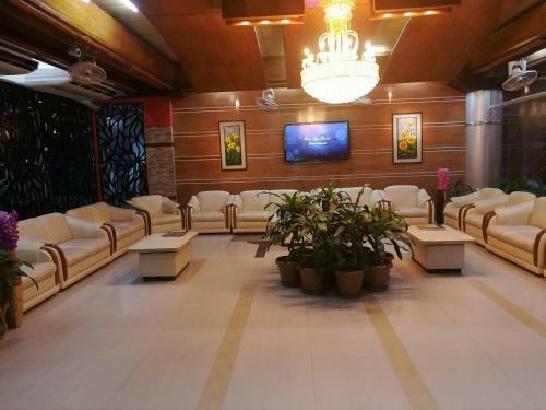 Tiger Garden Int Hotel