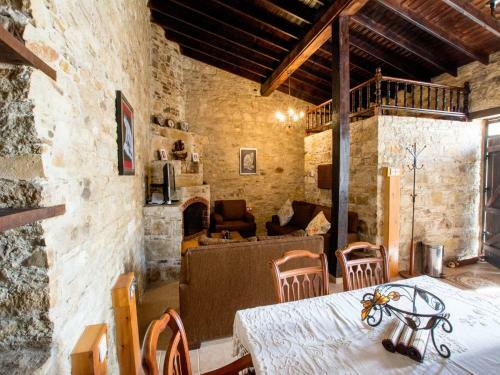 Agroturismo Yorkis Village House