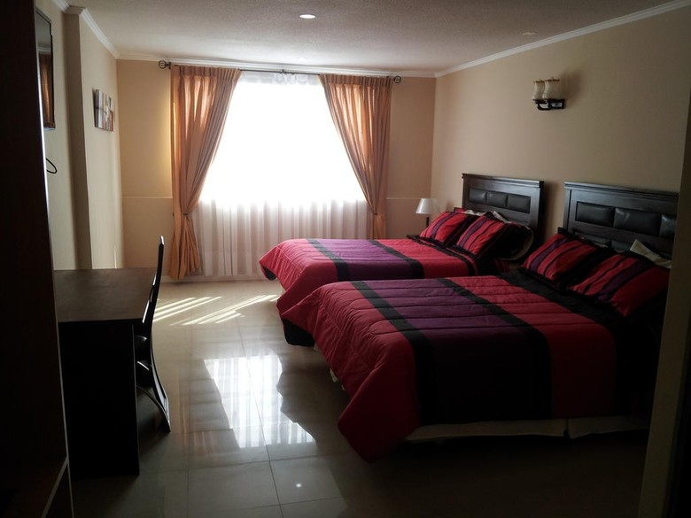 Hotel Astore Suites