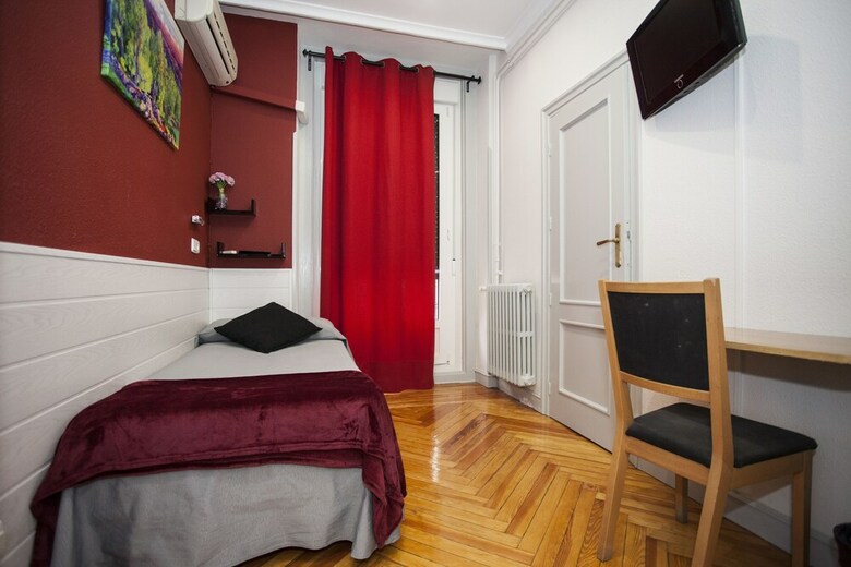 Hostal Aresol