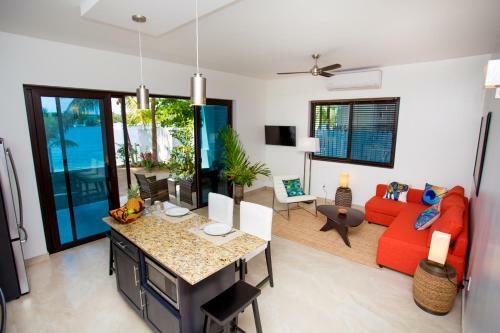Bella Luna Beach Home #226859