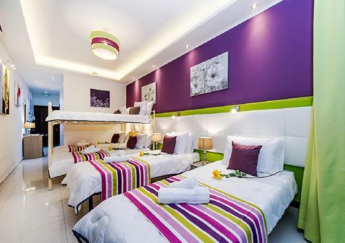 Bayside Apartments