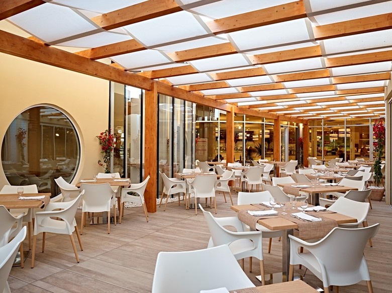 Hotel Baia Di Conte