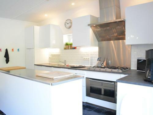 Spacious Holiday Home In Anhee With Private Terrace