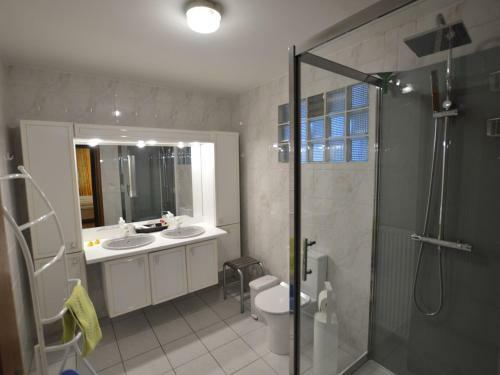 Quaint Holiday Home In Doische With Private Terrace