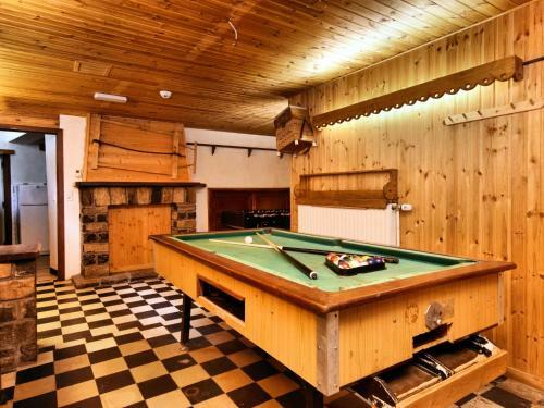 Lavish Holiday Home In Durbuy With Sauna