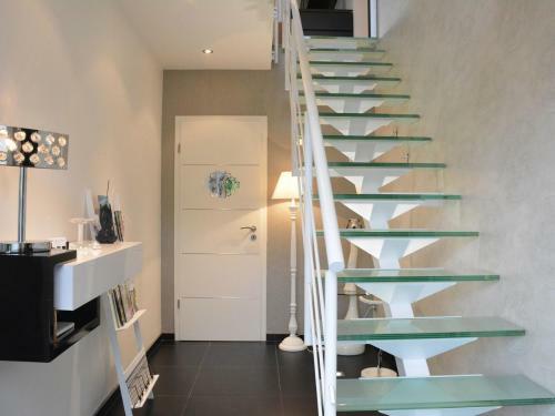 Luxurious Villa In Beauraing With Garden