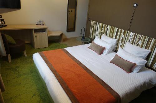 Hotel H�tel Du Parc Ath