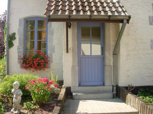Cozy Holiday Home In Chimay With A Garden
