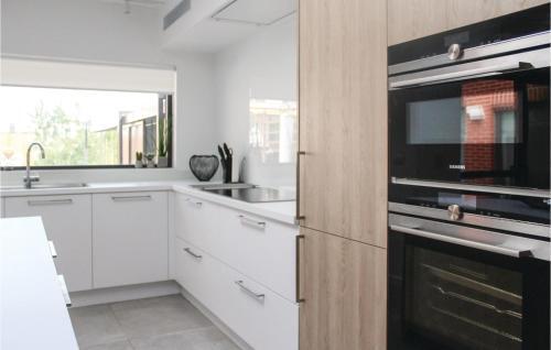 Four-bedroom Holiday Home In Zemst