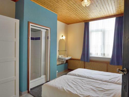 Spacious Holiday Home With Private Garden In Houyet