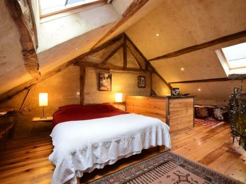 Gorgeous Holiday Home Near Durbuy With Pond