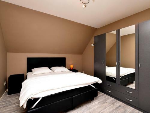Stylish Holiday Home In Hastiere Near Forest