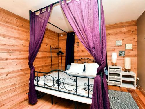 Lovely Holiday Home In Comblain-au-pont With Sauna