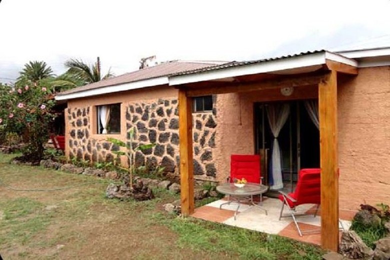 Cabana Anakena
