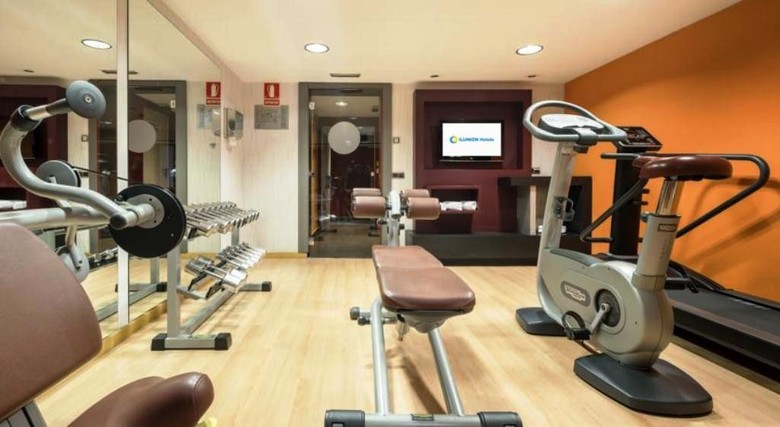 Hotel Ilunion Almirante