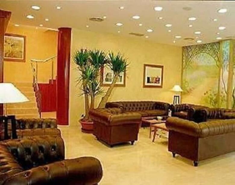Hotel Aristol