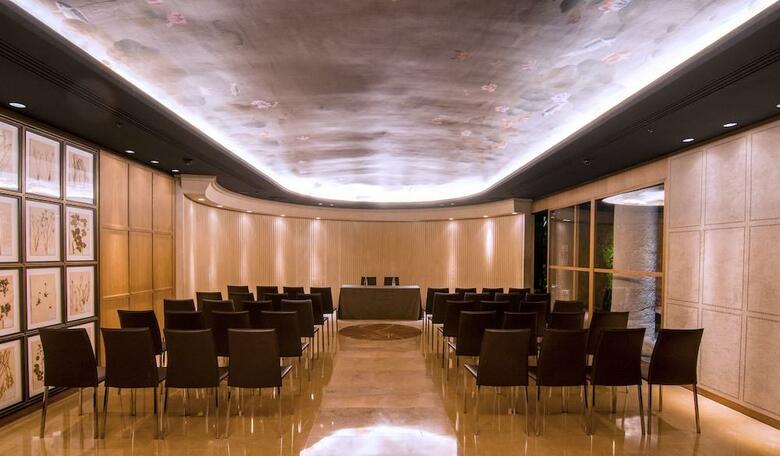 Hotel Claris