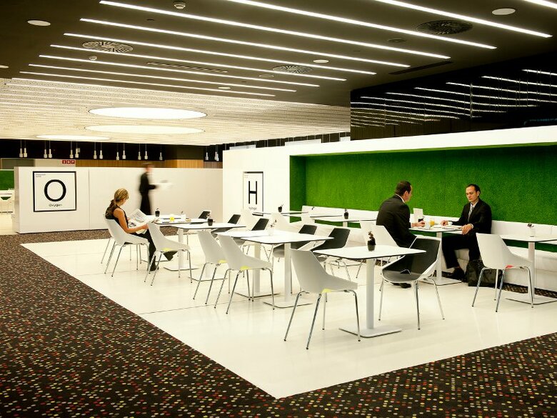 Hotel Barcel� Sants