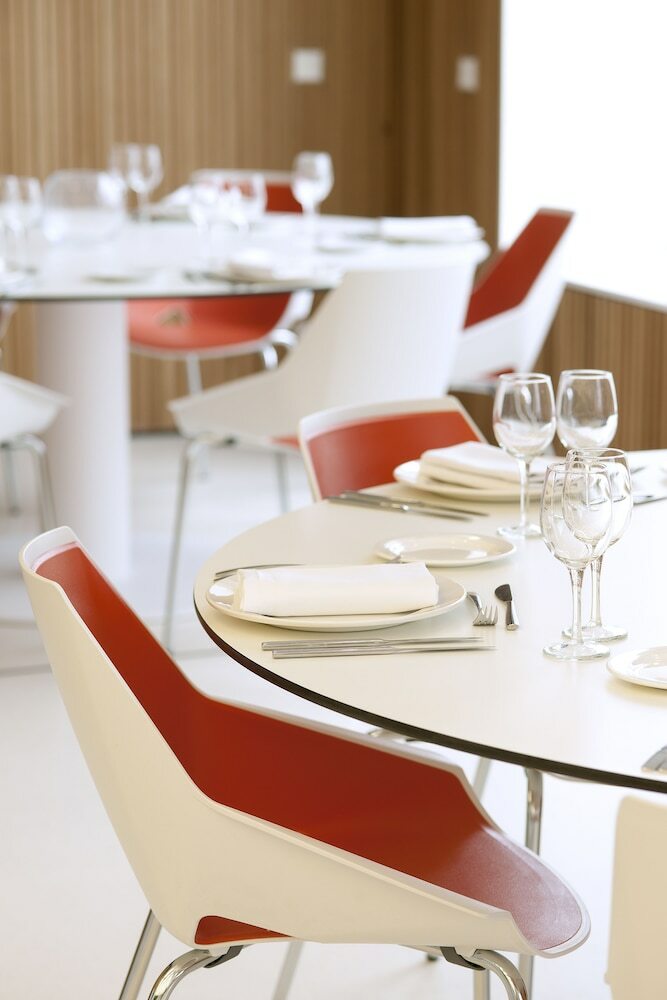 Hotel Barcel� Sants