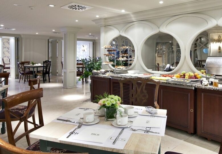 Hotel Rice Reyes Cat�licos