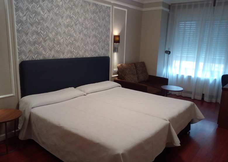 Hotel Corona De Castilla