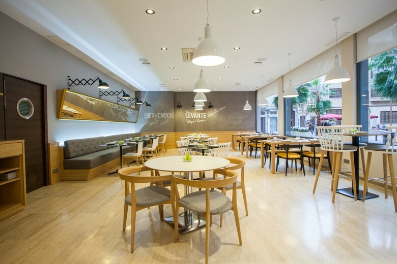 Hotel NH Castell�n Mindoro