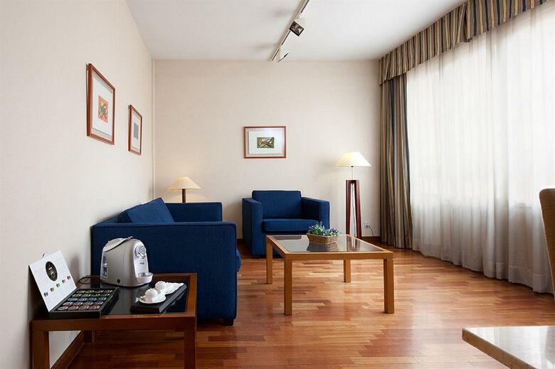 Hotel NH Castell�n Mindoro