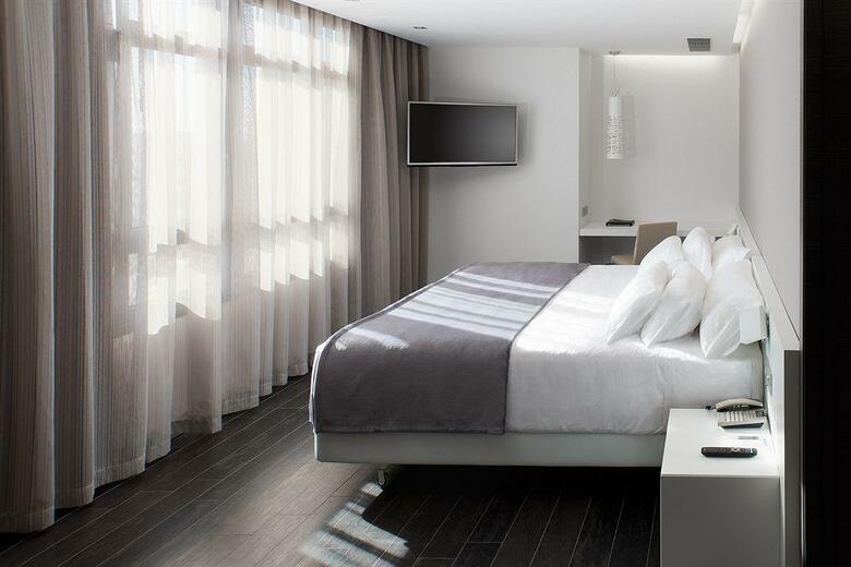 Hotel NH Castell�n Mindoro
