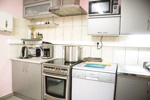 Posada Valaste Guest House And Camping