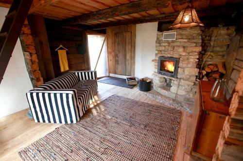 Bed & Breakfast Metsara B & B
