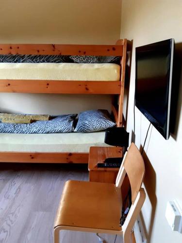 Hostal Tristvere Guesthouse-cafe
