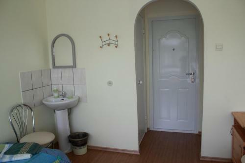 Hostel Nele