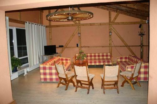 Hostal Guesthouse And Spa Of J�neda Manor
