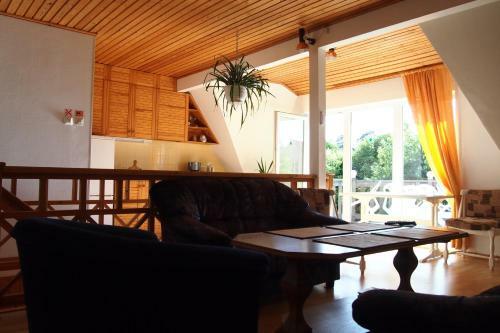 Hostal M�nni Guesthouse