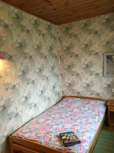 Tolli Hostel & Holiday House